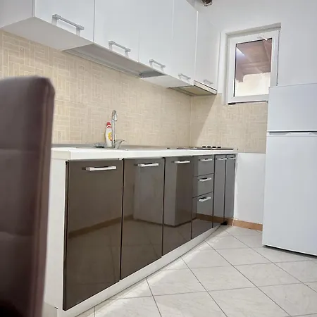 Off-Road Golem Guest house 3*