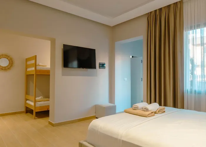 Delmar All Inclusive Guest house Golem (Tirana)